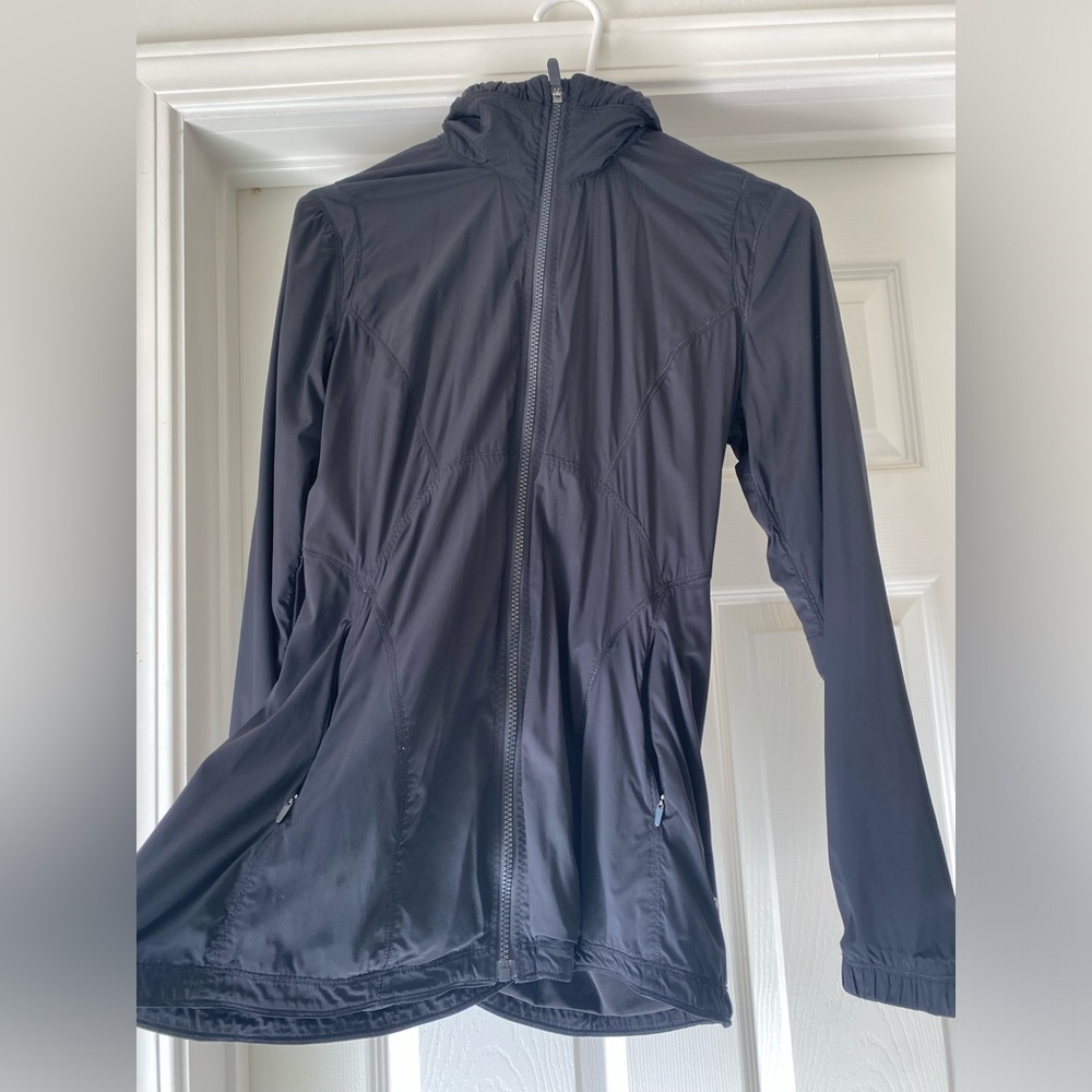 Lululemon Exercise Jacket Size 8